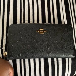 Coach wallet